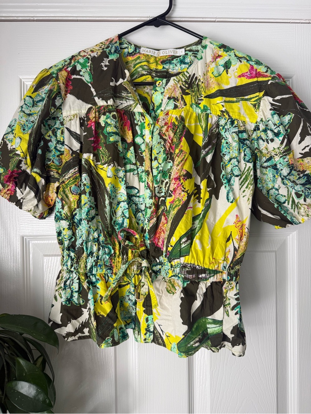 Marie Oliver Floral Puff-Sleeve Tie-Waist Blouse - Small